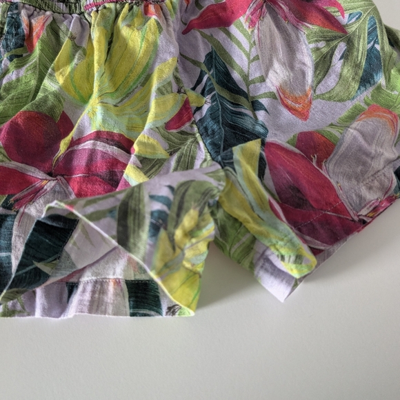 Angels Floral Romper - Picture 3 of 4